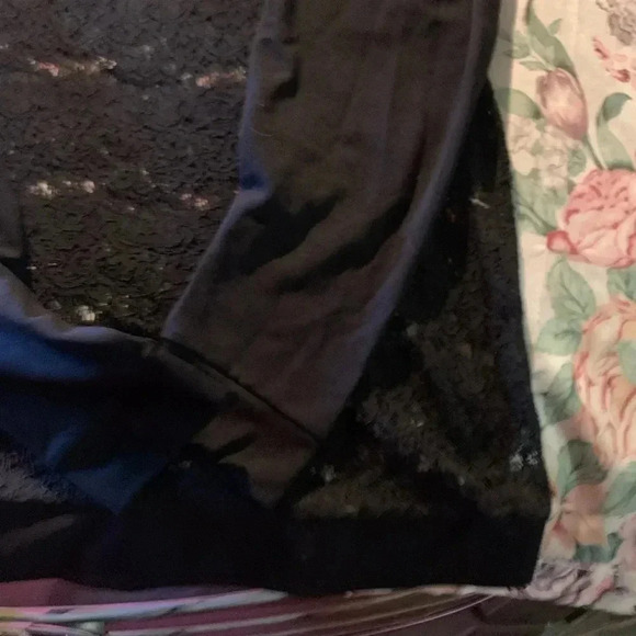 NWT Womenโs Top Size 2X in Black Shade - Picture 4 of 9